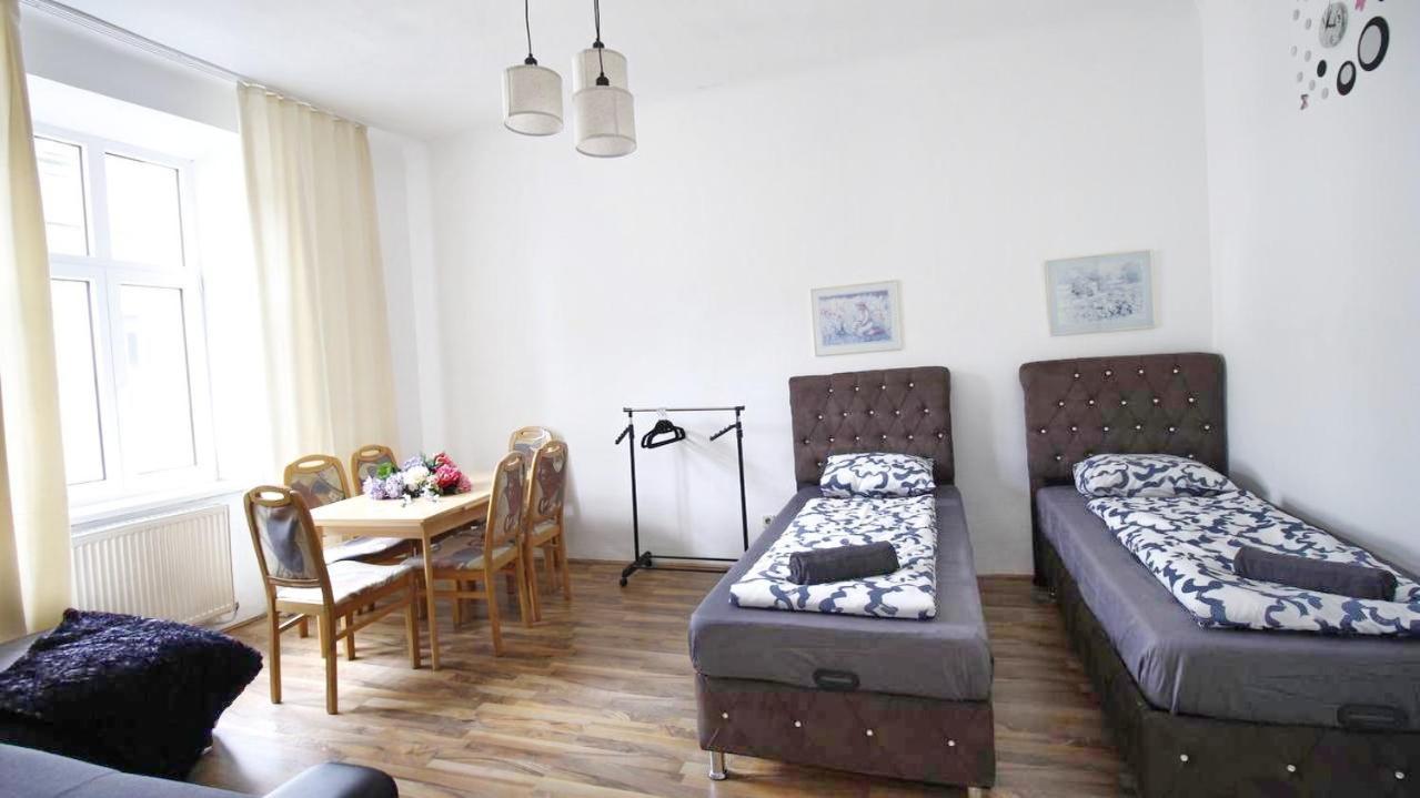 Comfortable Rooms Near Schoenbrunn Palace Hl Вена Экстерьер фото
